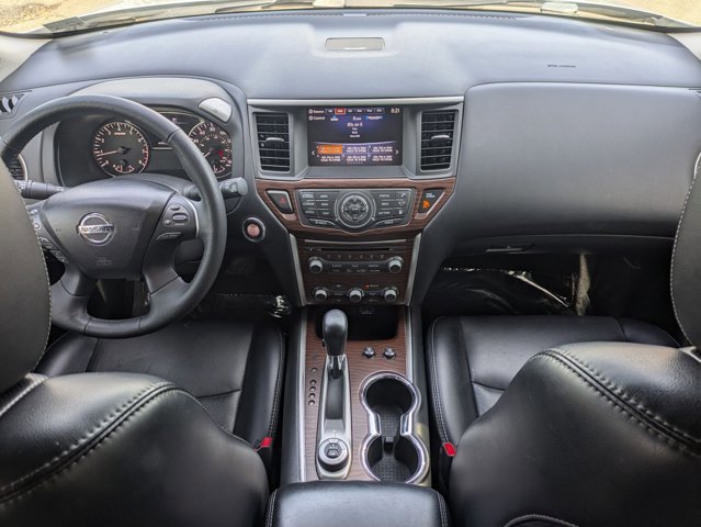 Used 2019 Nissan Pathfinder Platinum w/ Cargo Package image 19