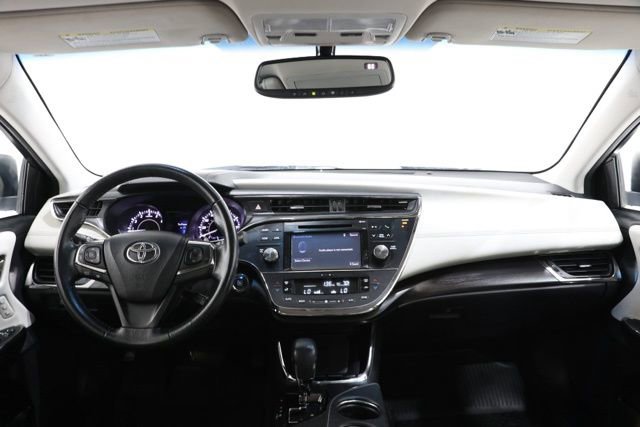 Used 2016 Toyota Avalon XLE Premium w/ Protection Package FWD image 13