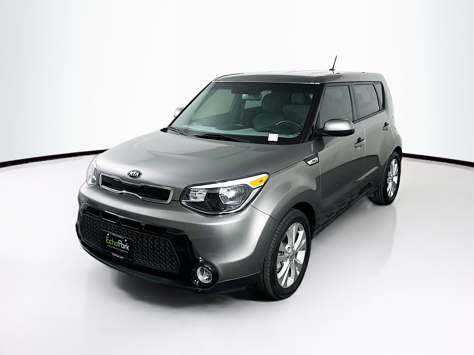 Used 2016 Kia Soul + image 3