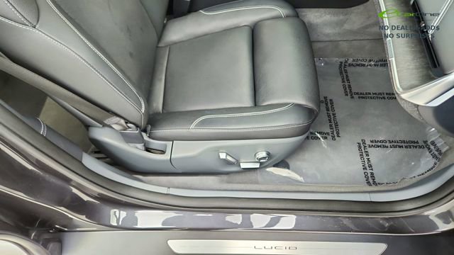 Used 2024 Lucid Air Touring image 22