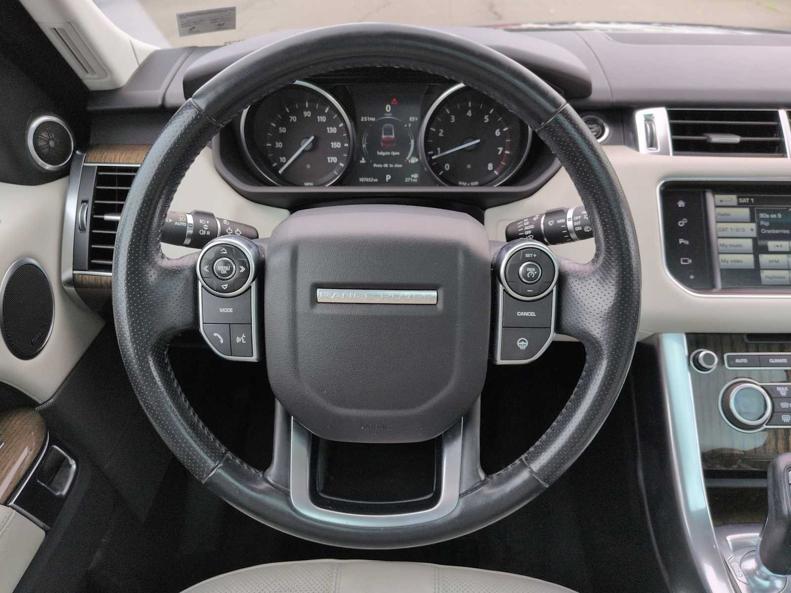 Used 2016 Land Rover Range Rover Sport SE AWD/4WD image 25