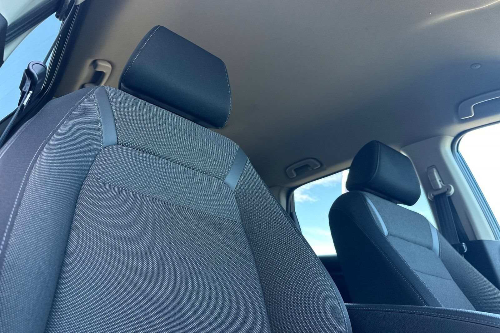 Certified 2025 Honda CR-V LX image 17