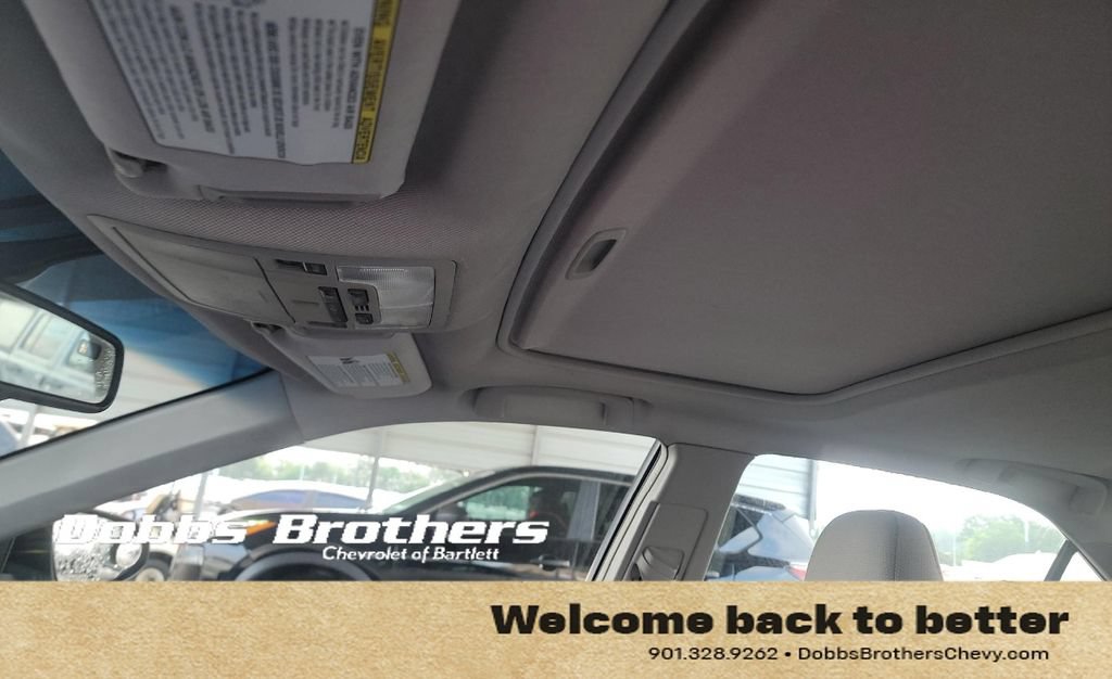 Used 2014 Toyota Camry XLE w/ Moonroof Package FWD image 13
