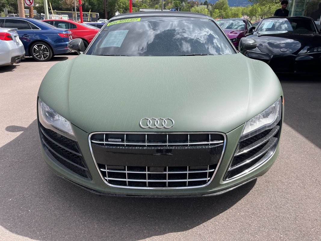 Used 2011 Audi R8 V10 AWD/4WD image 2