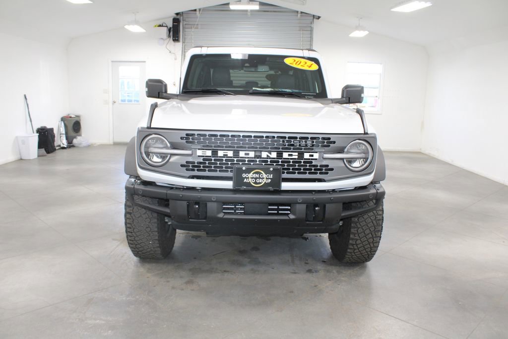 Used 2024 Ford Bronco Badlands image 3