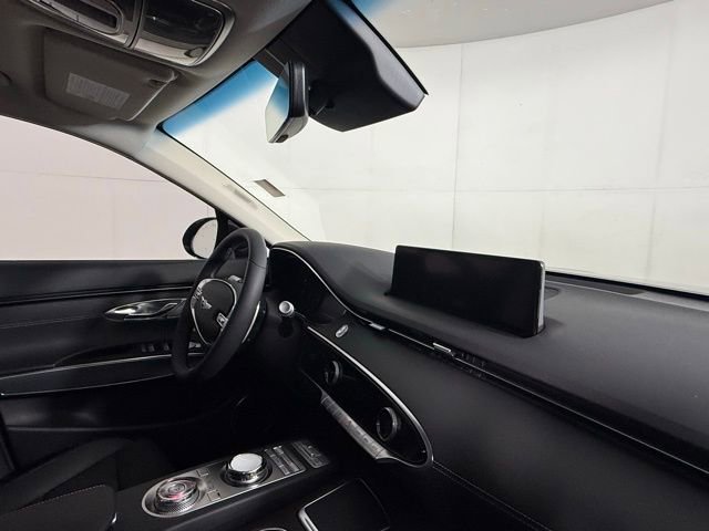 Used 2023 Genesis GV70 2.5T Select w/ Select Package image 32