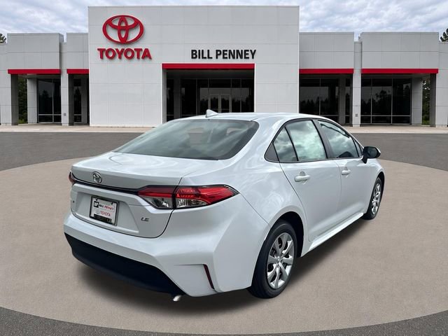 Used 2025 Toyota Corolla LE w/ Convenience Package FWD image 8