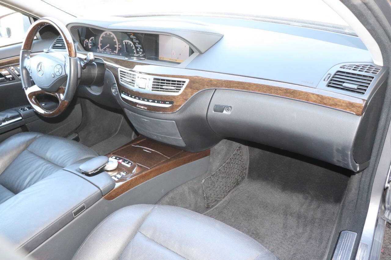 Used 2012 Mercedes-Benz S 350 BlueTEC 4MATIC image 38