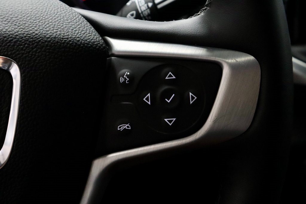 Used 2024 GMC Terrain SLT image 29