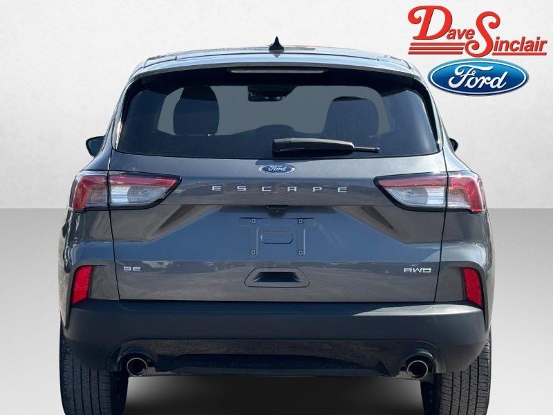 Used 2022 Ford Escape SE w/ SE Sport Appearance Package AWD/4WD image 8