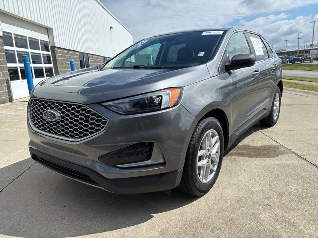 Certified 2024 Ford Edge SEL image 4