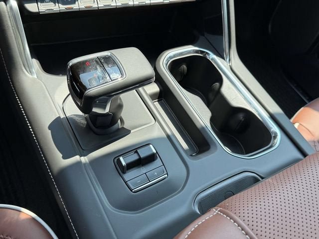 New 2026 GMC Sierra 1500 Denali Ultimate AWD/4WD image 18