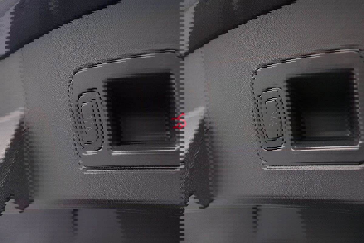 Used 2017 Tesla Model S 100D image 39