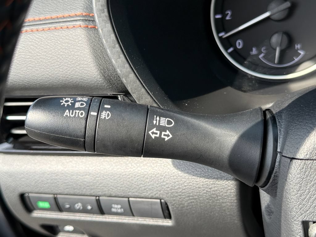 Used 2022 Nissan Sentra SR w/ Midnight Edition FWD image 28