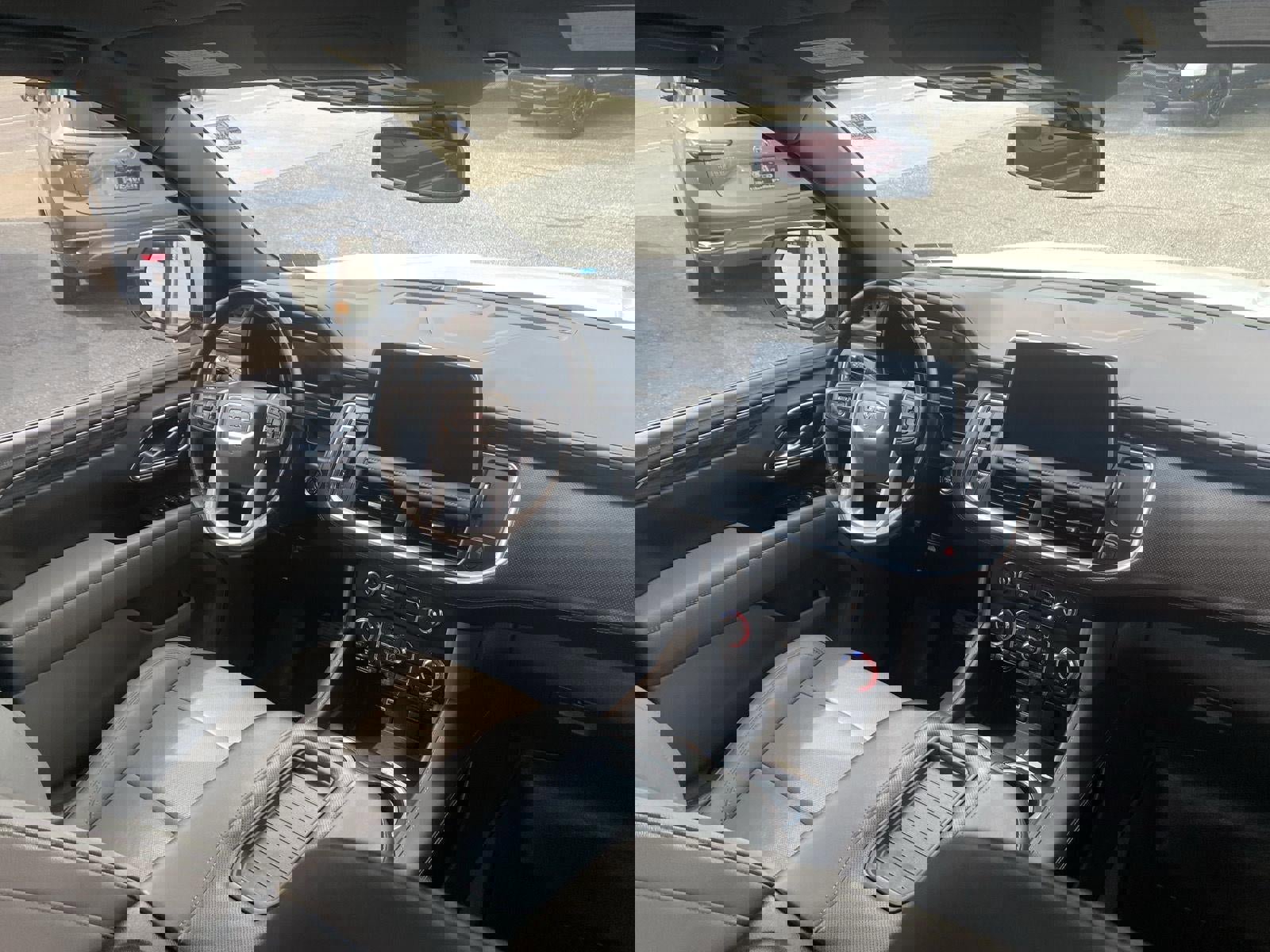 Certified 2022 GMC Yukon SLT w/ Max Trailering Package AWD/4WD image 37