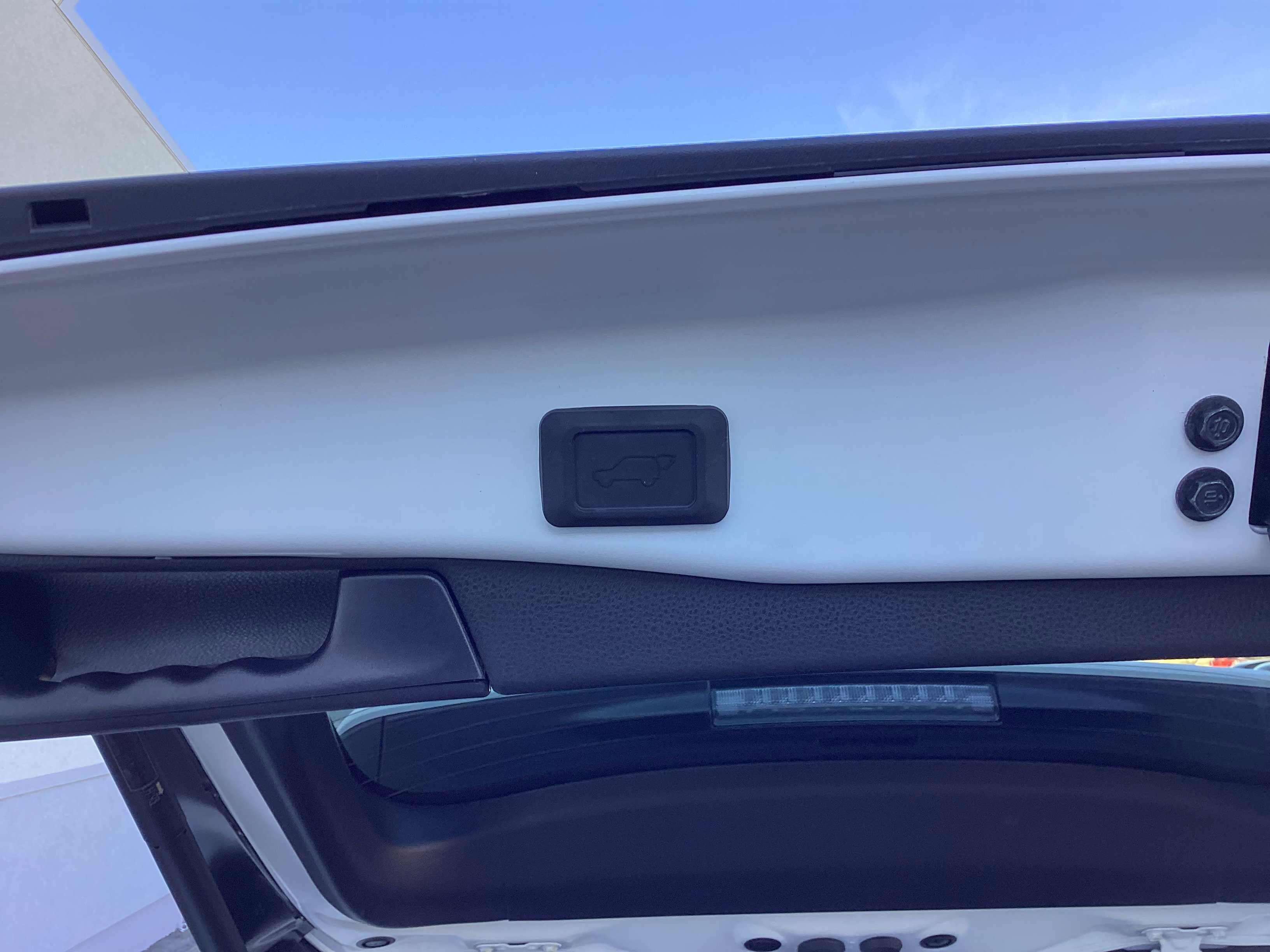 Certified 2025 Toyota RAV4 XLE image 15