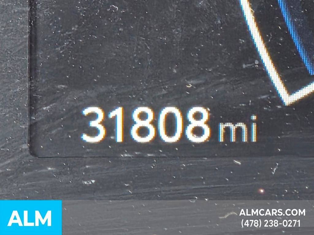 Used 2025 Toyota Camry SE image 26