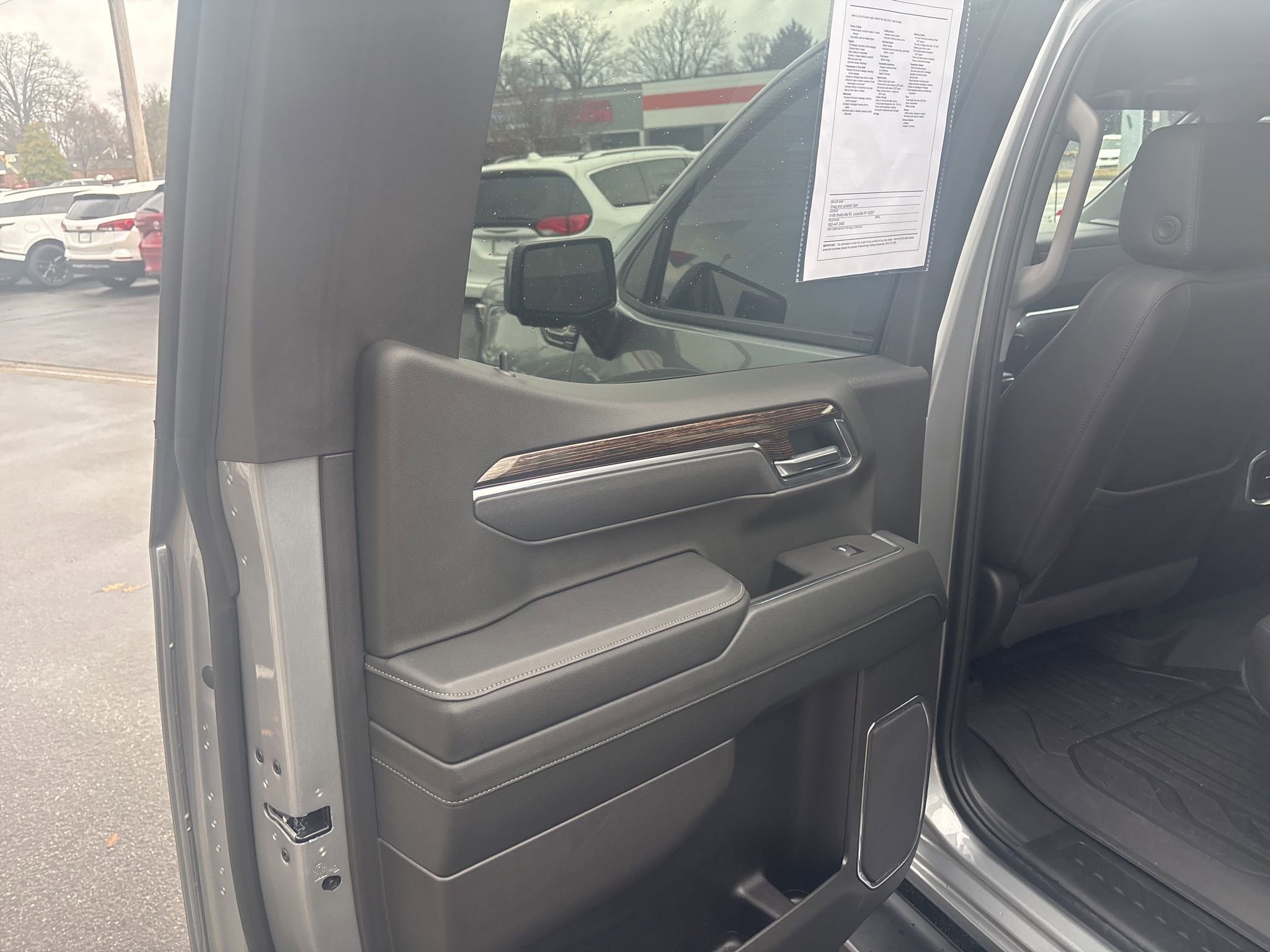 Used 2025 GMC Sierra 1500 Elevation w/ Elevation Premium Package image 23