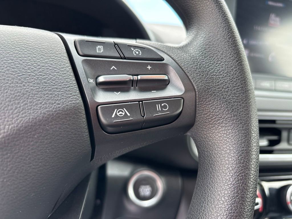 Certified 2023 Hyundai Kona SEL AWD/4WD image 22
