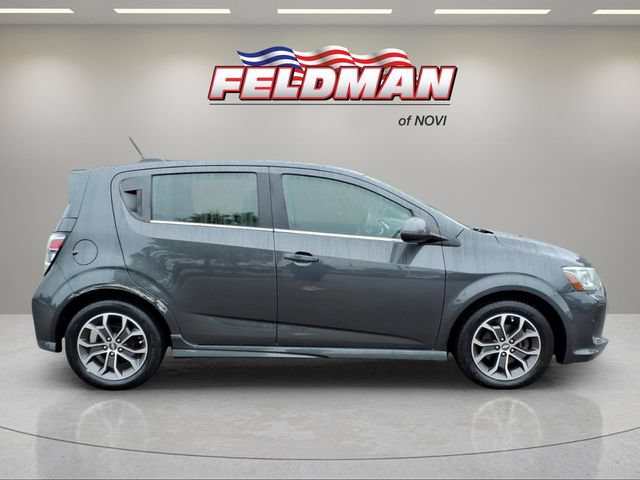 Used 2017 Chevrolet Sonic LT FWD image 7