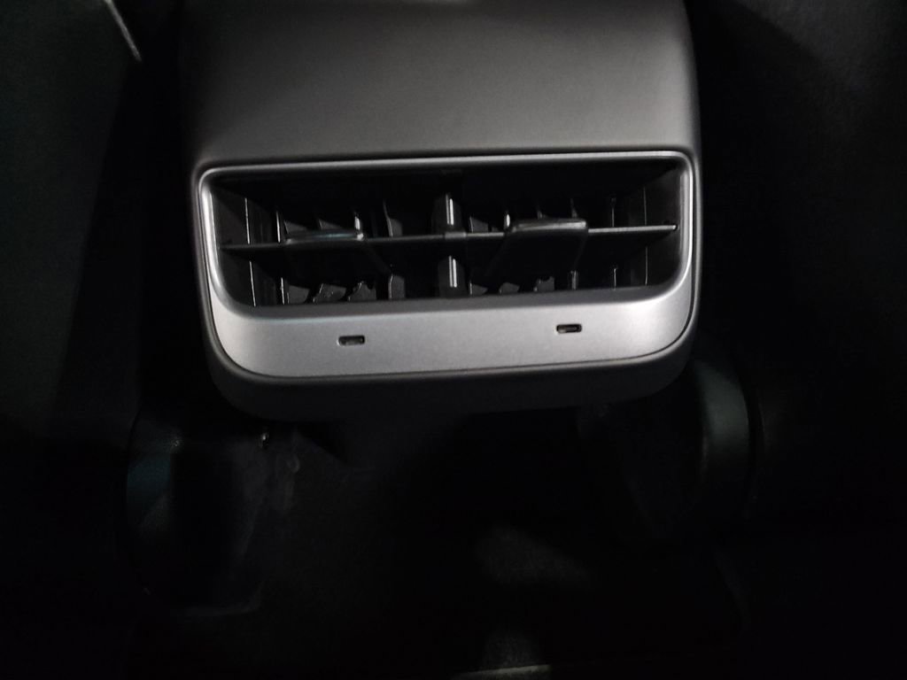 Used 2023 Tesla Model 3 Standard Range image 22