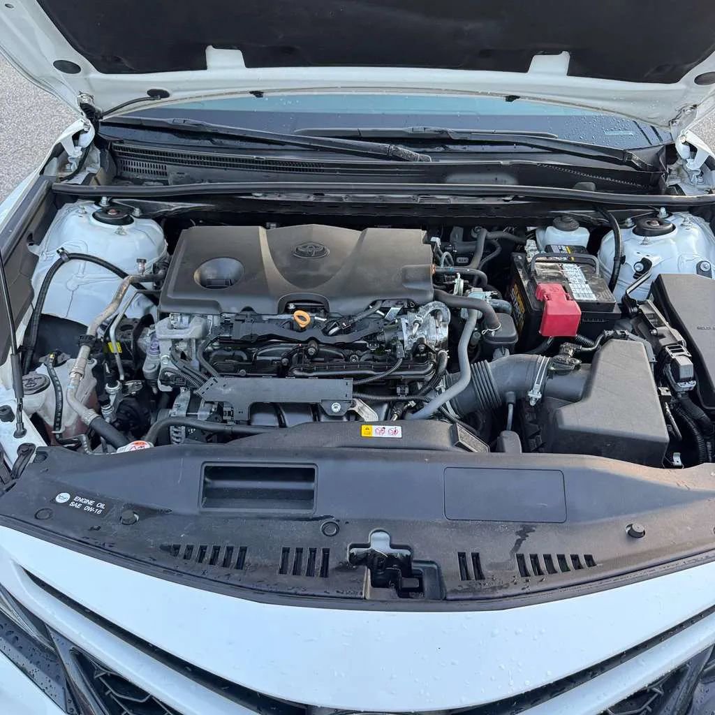 Used 2023 Toyota Camry SE FWD image 19