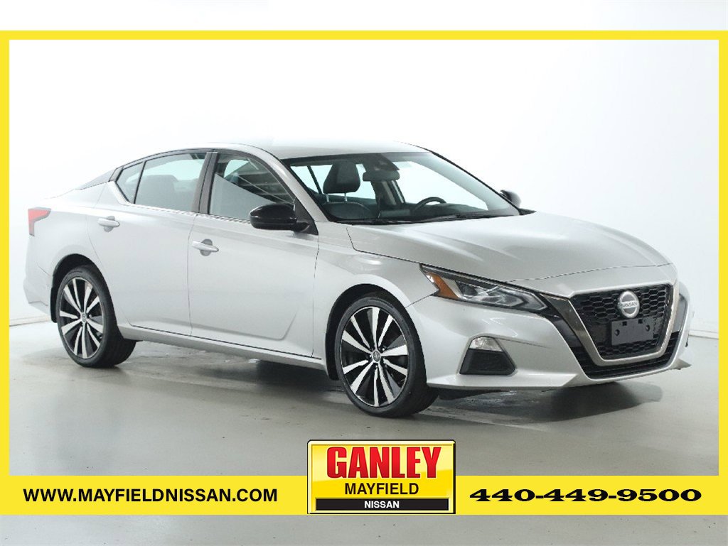 Used 2020 Nissan Altima 2.5 SR image 1