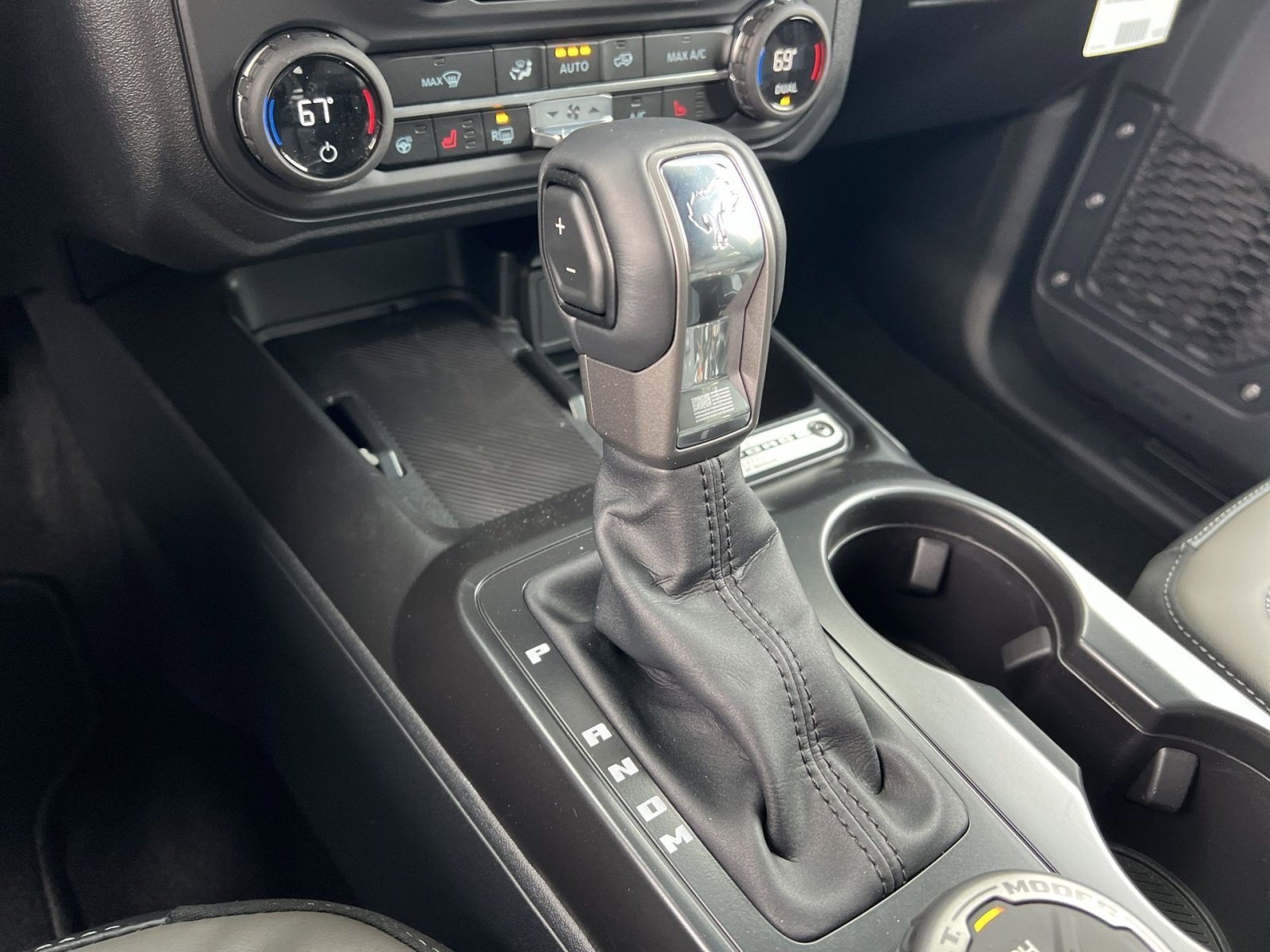 New 2025 Ford Bronco Outer Banks image 22