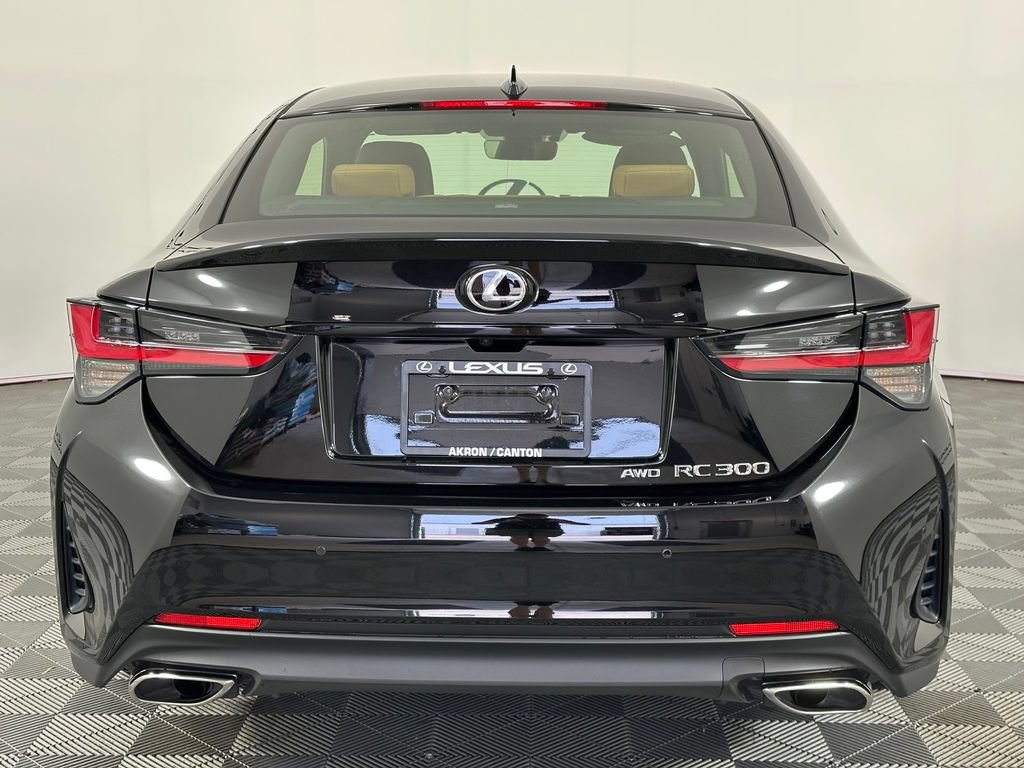 Used 2022 Lexus RC 300 AWD image 9
