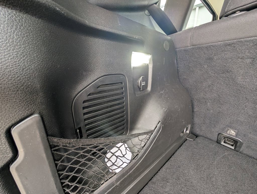 Used 2016 Jeep Renegade Trailhawk AWD/4WD image 43