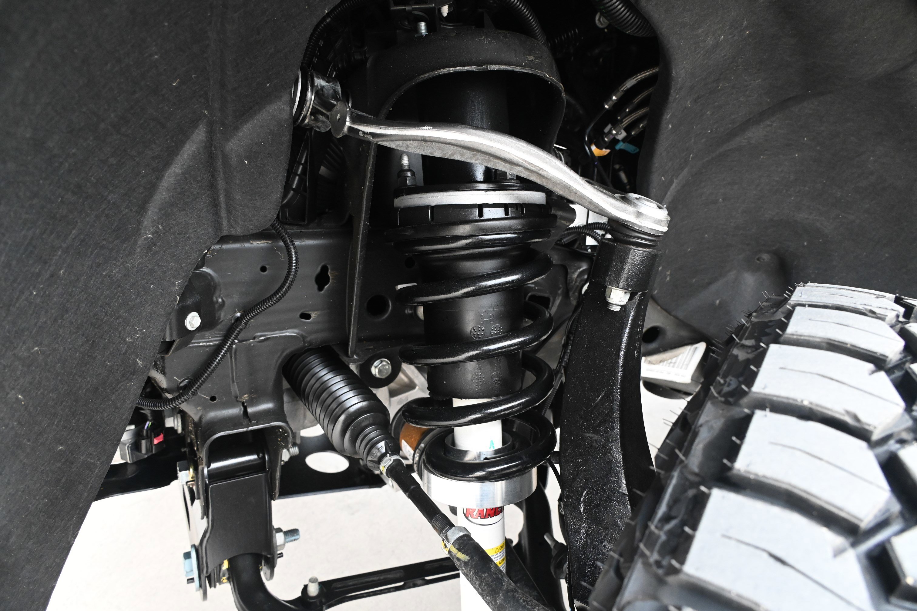 Used 2025 Chevrolet Silverado 1500 LTZ image 12