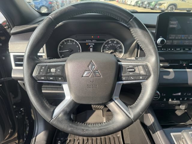 Used 2022 Mitsubishi Outlander SEL Black Edition AWD/4WD image 12