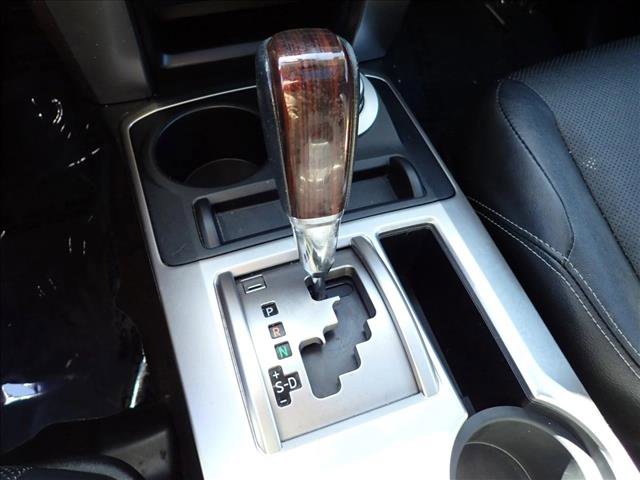 Used 2018 Toyota 4Runner Limited AWD/4WD image 18