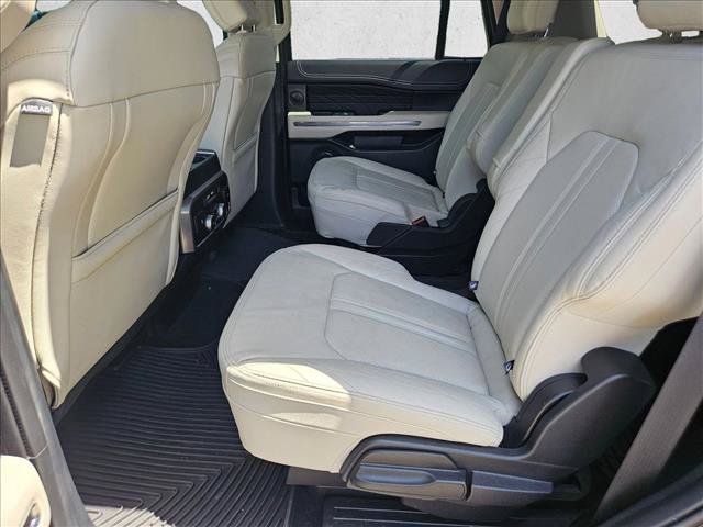 Used 2021 Ford Expedition Platinum AWD/4WD image 13