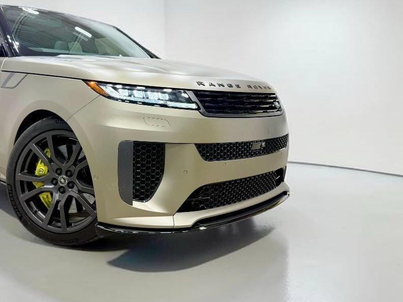 Used 2024 Land Rover Range Rover Sport SV Edition One Carbon Bronze AWD/4WD image 6