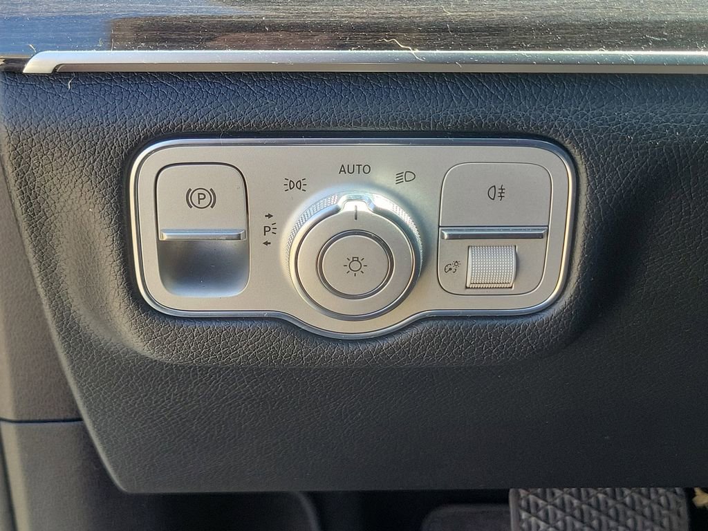 Used 2020 Mercedes-Benz GLE 350 image 28