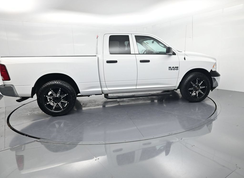 Used 2018 RAM 1500 ST w/ SXT Appearance Group AWD/4WD image 8
