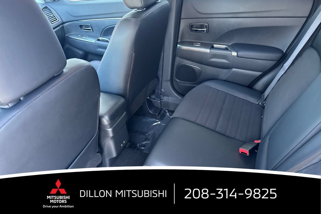 New 2026 Mitsubishi Outlander Sport SE AWD/4WD image 12