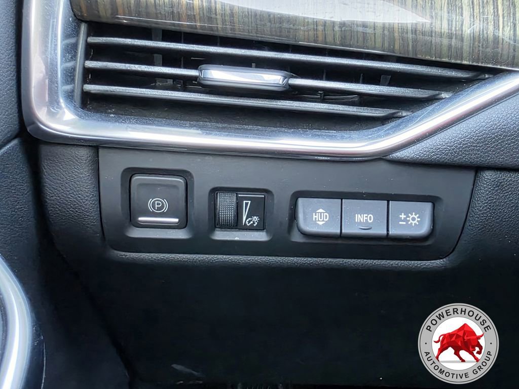 Used 2019 Cadillac XT4 Premium Luxury FWD image 28