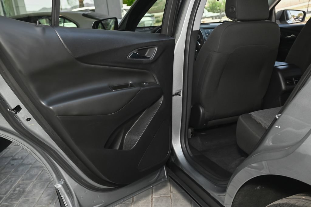 Used 2024 Chevrolet Equinox LT FWD image 38