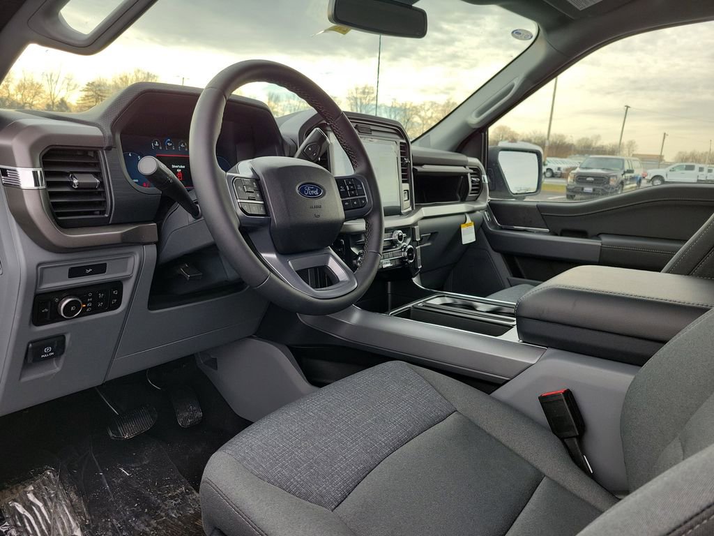 New 2026 Ford F150 XLT w/ Equipment Group 302A MID image 20