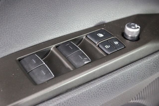 Used 2021 Toyota Camry XSE image 16