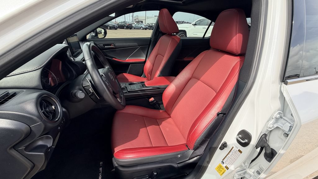 Used 2024 Lexus IS 300 w/ Comfort Package RWD image 28