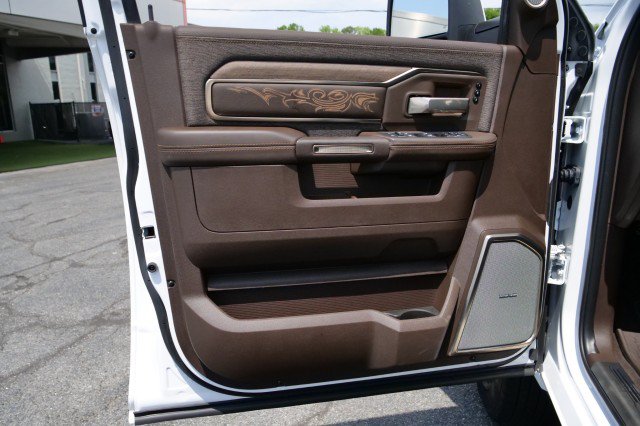 Used 2026 RAM 3500 Longhorn AWD/4WD image 29