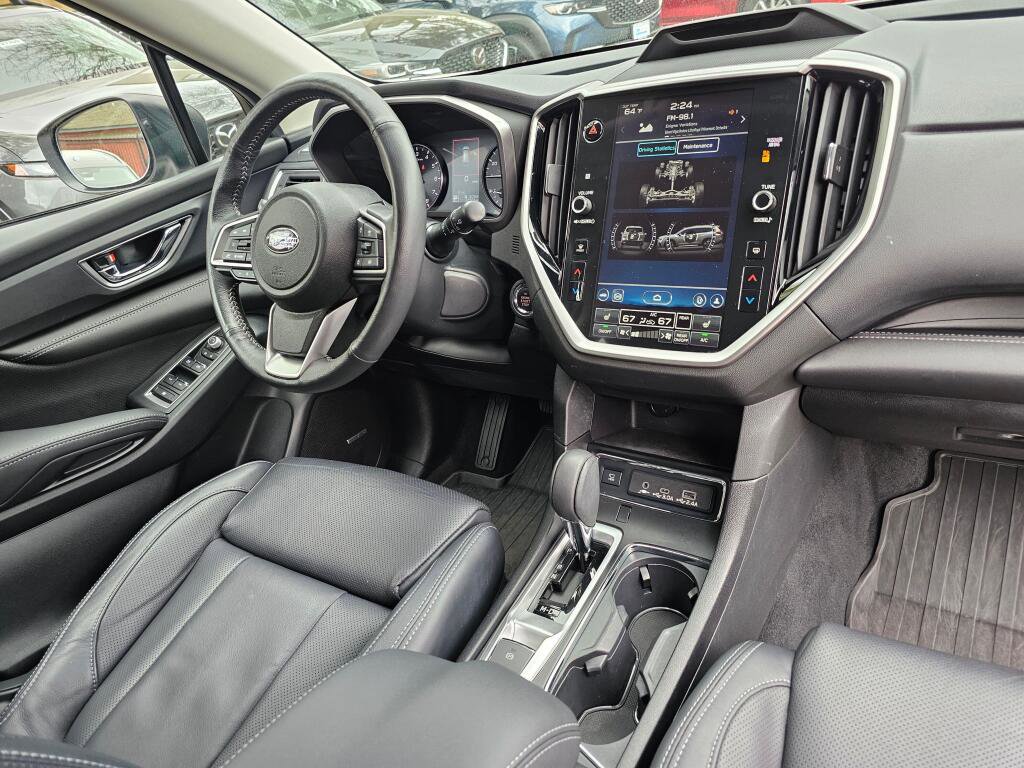 Used 2024 Subaru Ascent Limited w/ Technology Package image 12