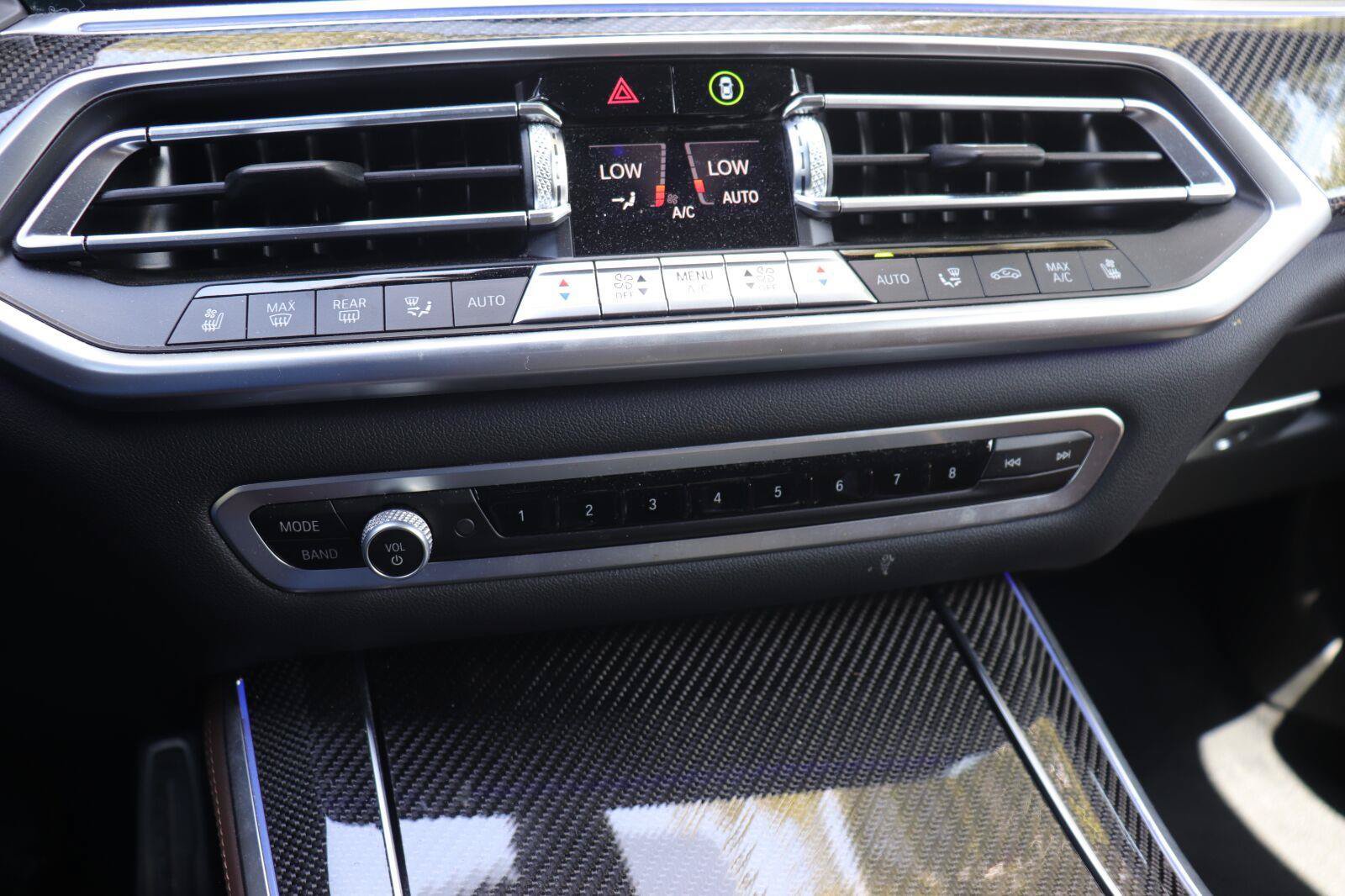 Used 2021 BMW X5 M50i w/ Premium Package AWD/4WD image 39