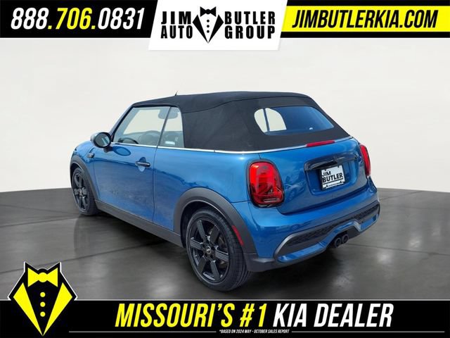 Used 2023 MINI Cooper S w/ Signature Upholstery Package FWD image 16