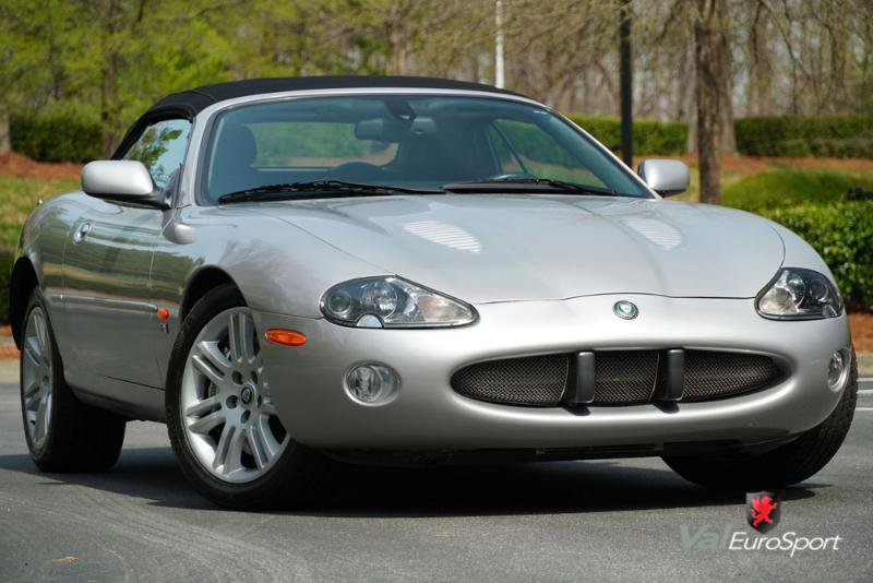Used 2003 Jaguar XK8 XKR Convertible image 11