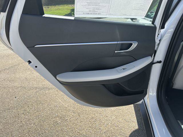 New 2025 Hyundai Sonata SE image 21