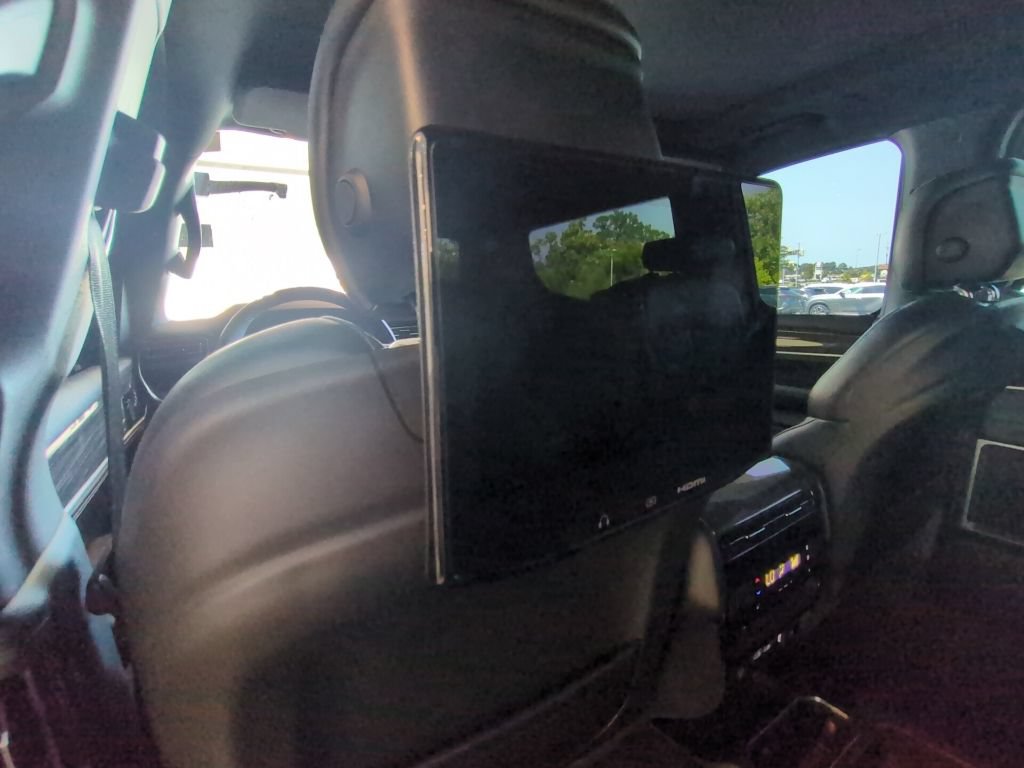 Used 2022 Jeep Wagoneer Series II w/ Premium Group I RWD image 19